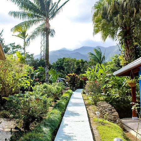 Sueno Rio Celeste Boutique B&B Bijagua Bagian luar foto
