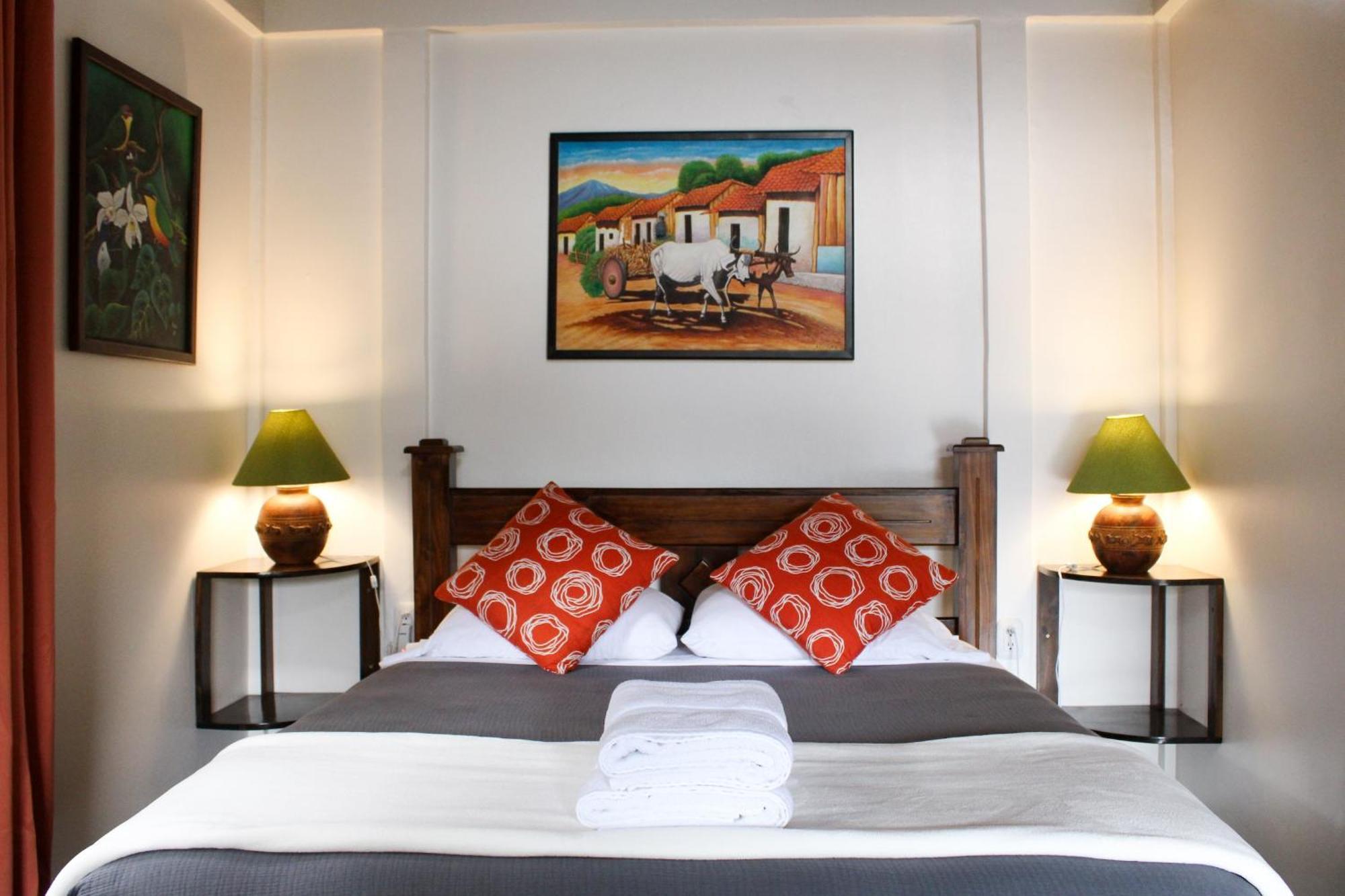 Sueno Rio Celeste Boutique B&B Bijagua Bagian luar foto