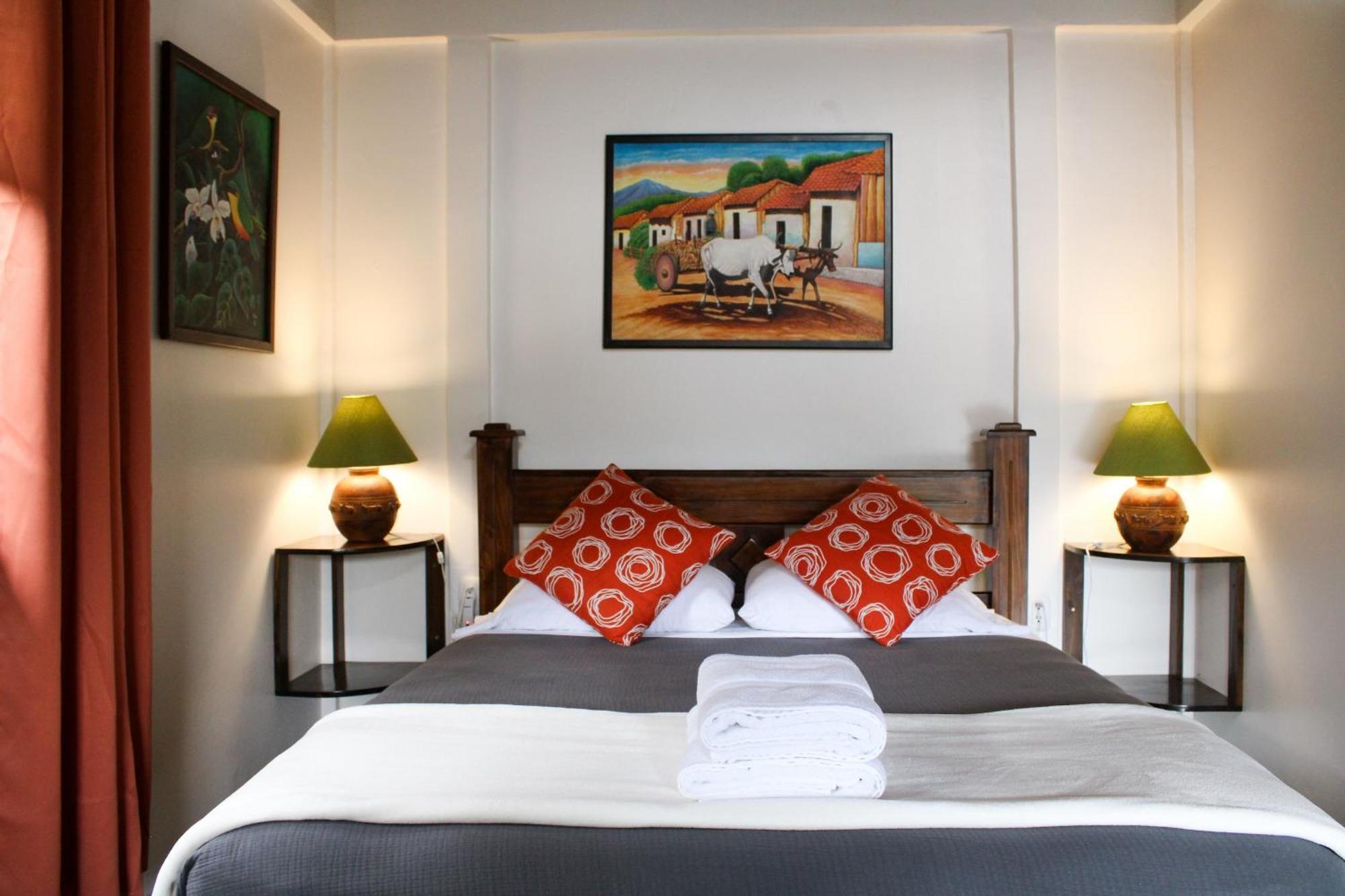 Sueno Rio Celeste Boutique B&B Bijagua Bagian luar foto