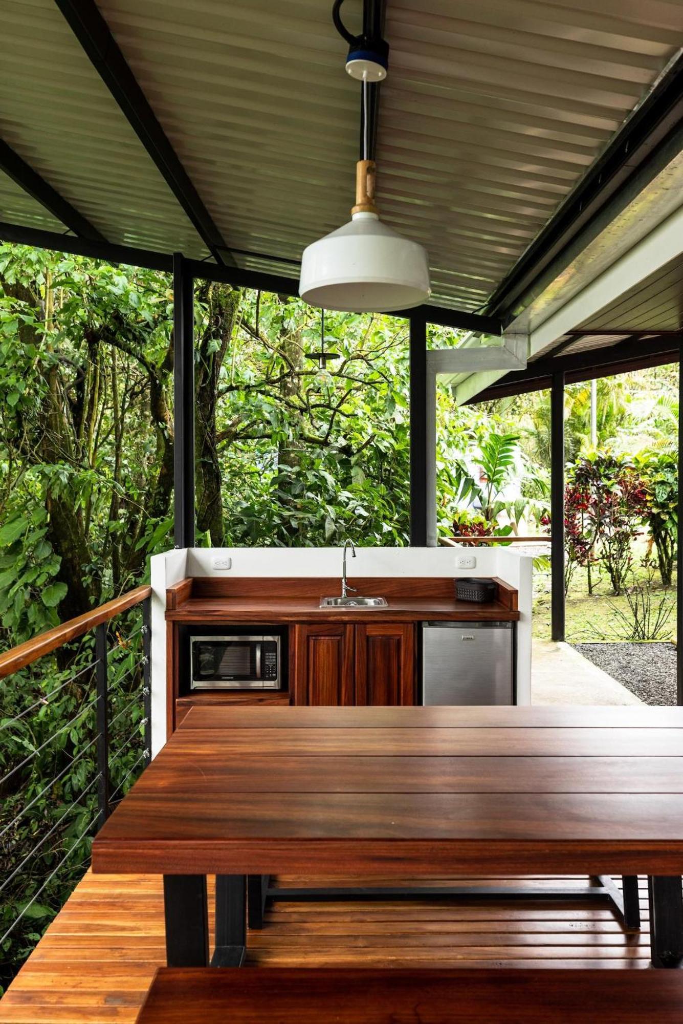Sueno Rio Celeste Boutique B&B Bijagua Bagian luar foto
