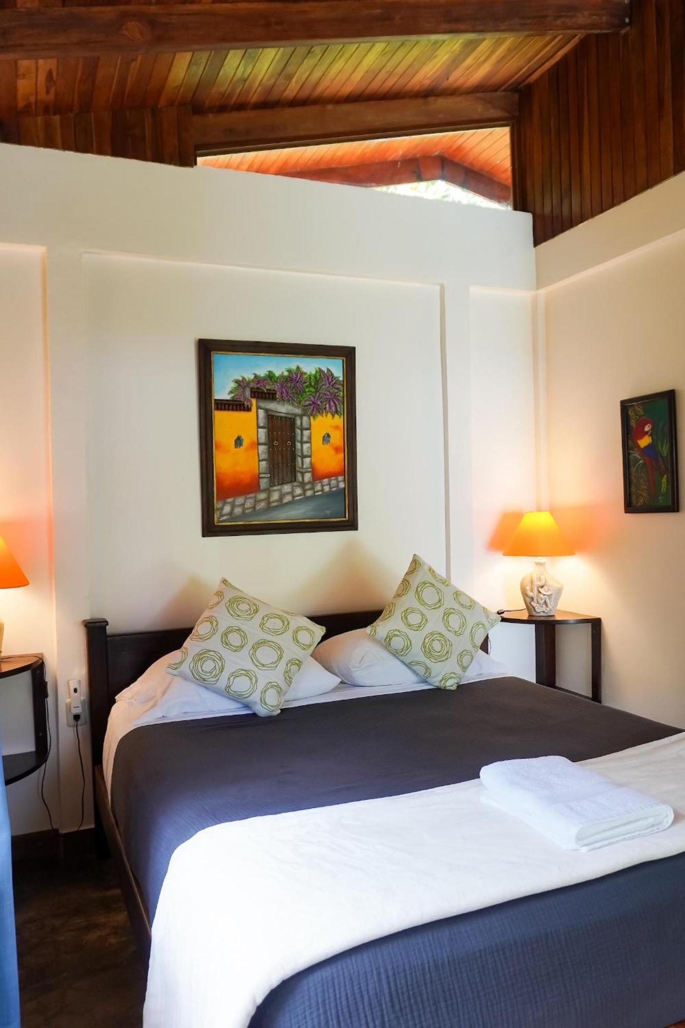 Sueno Rio Celeste Boutique B&B Bijagua Bagian luar foto