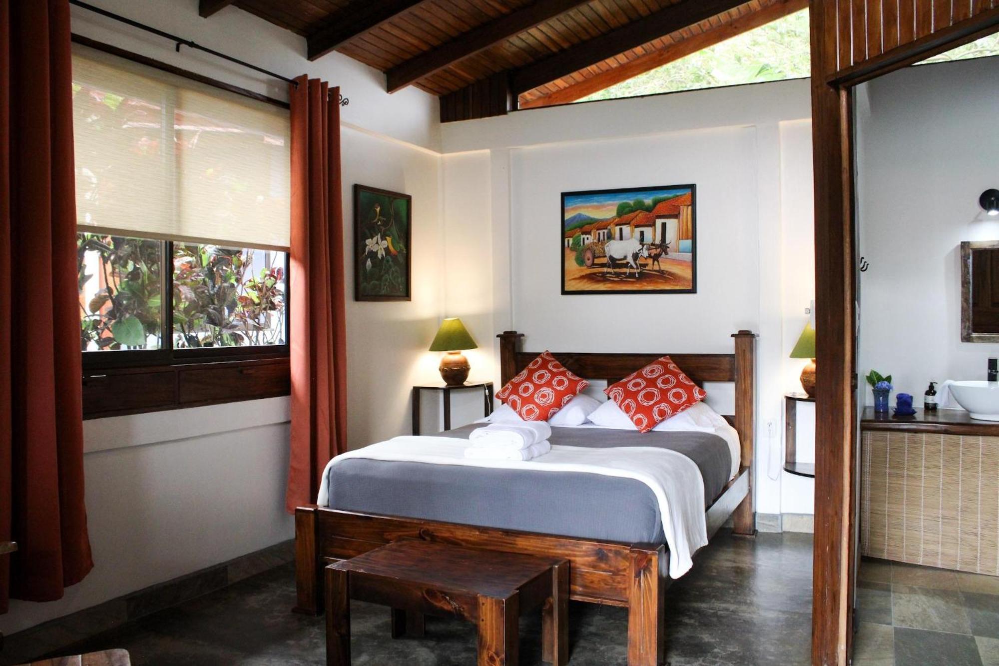 Sueno Rio Celeste Boutique B&B Bijagua Bagian luar foto