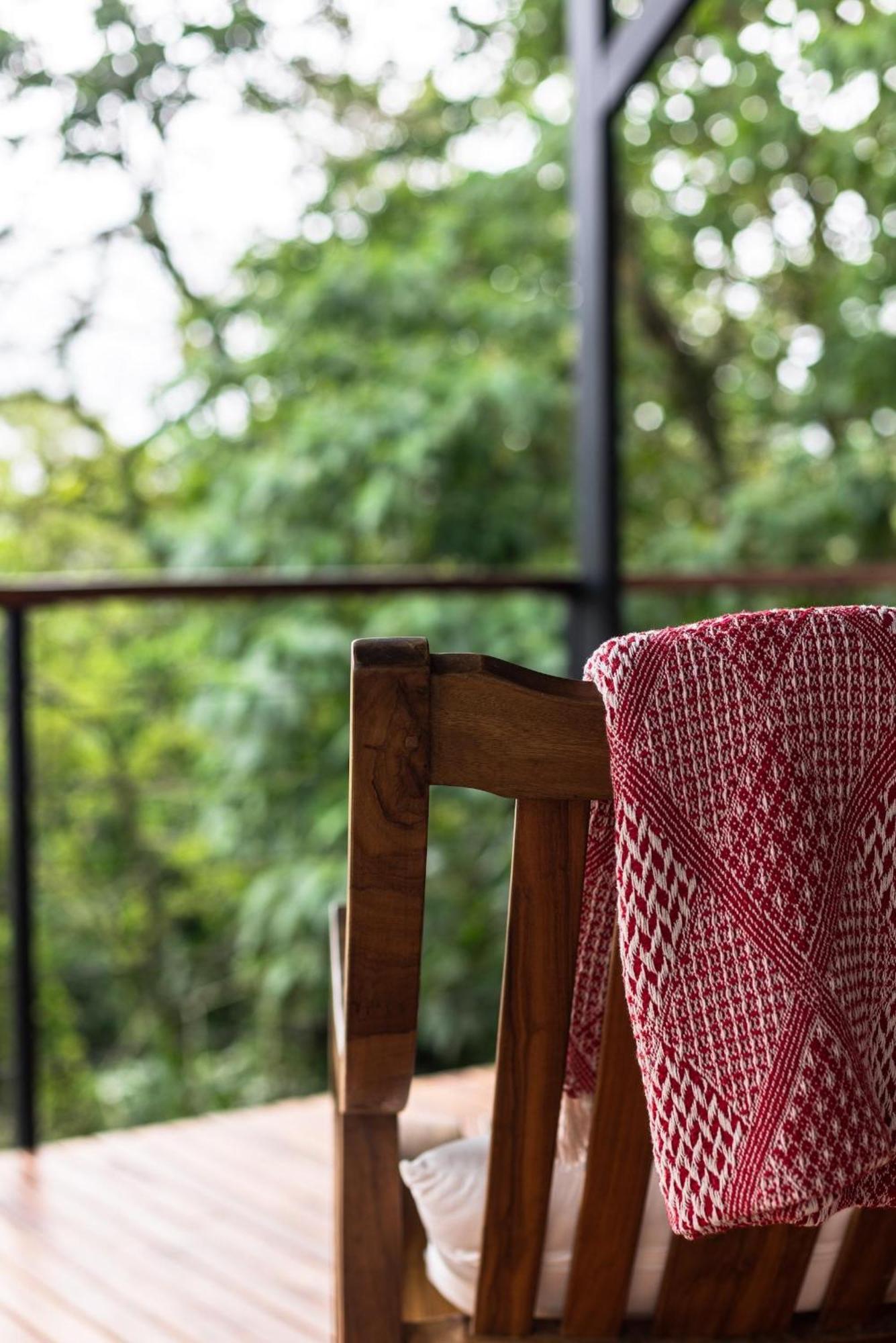 Sueno Rio Celeste Boutique B&B Bijagua Bagian luar foto